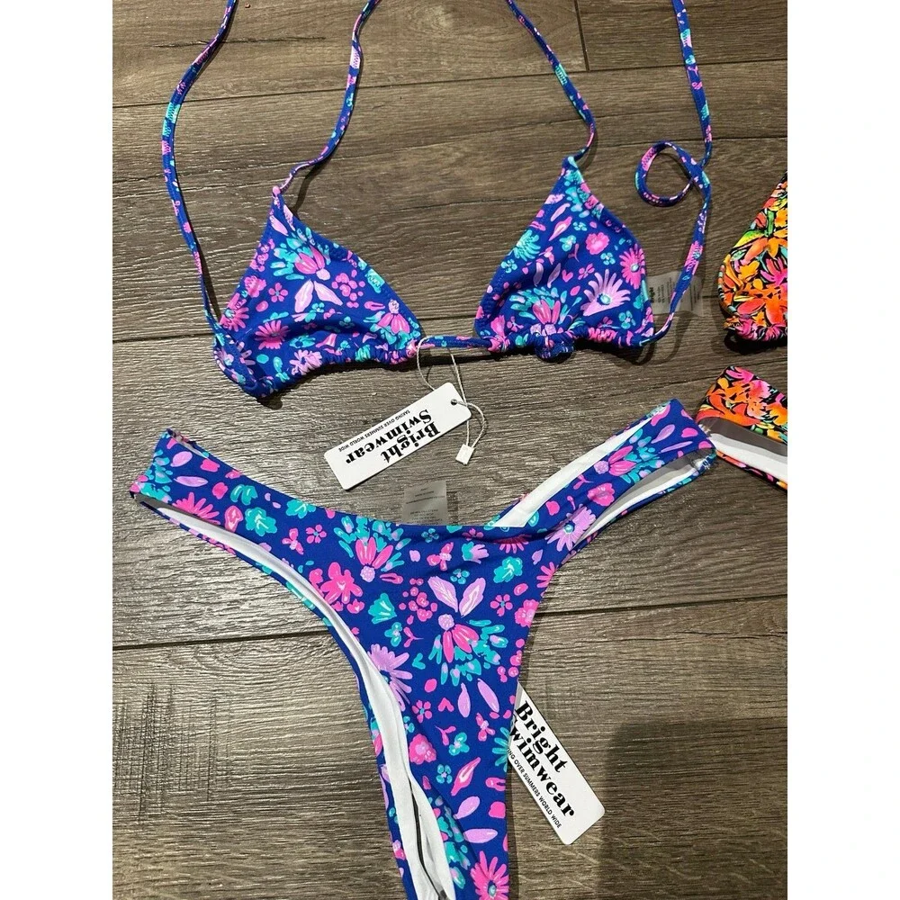 Bikini - Picture 2 of 5